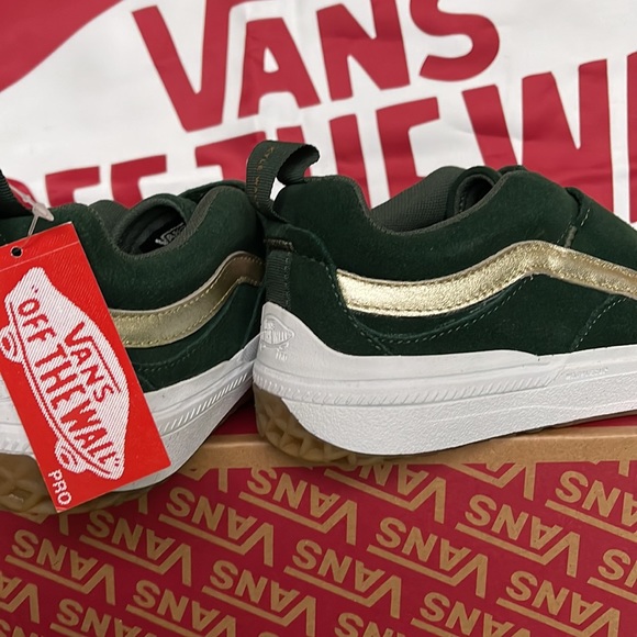 Vans Kyle Pro 2
(Shake Junt) Forest/Gold
VNOA4UW30WC
Men’s sneakers - Picture 15 of 16